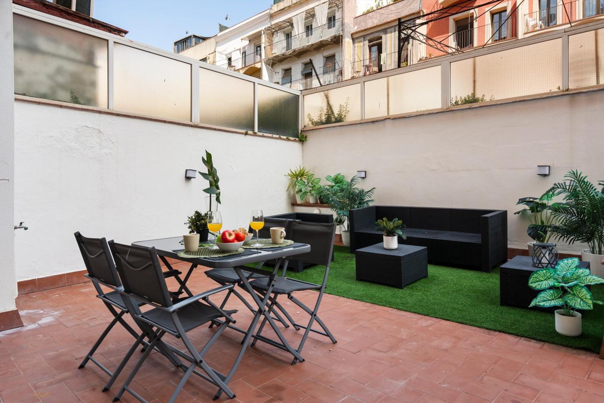 Lodging Apartments Liceu 11 Barcelona Zewnętrze zdjęcie